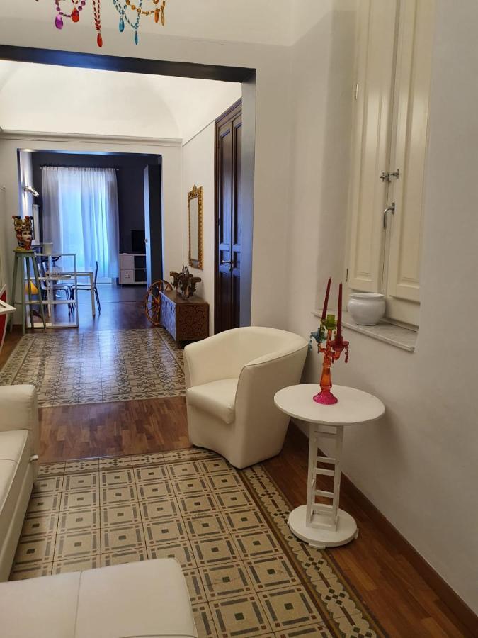 " Gattopardo Suite " Experience Apartment ปาแลร์โม ภายนอก รูปภาพ