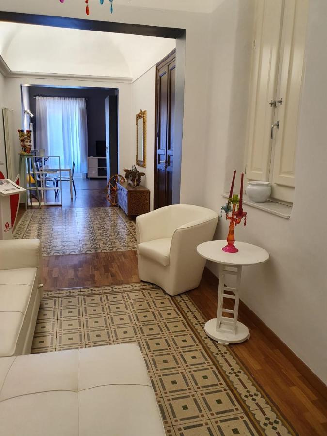 " Gattopardo Suite " Experience Apartment ปาแลร์โม ภายนอก รูปภาพ